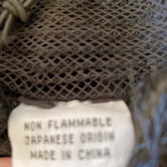 Black Medium Layered Hair Extension Hair Piece Clip on - Picture 2 of 4